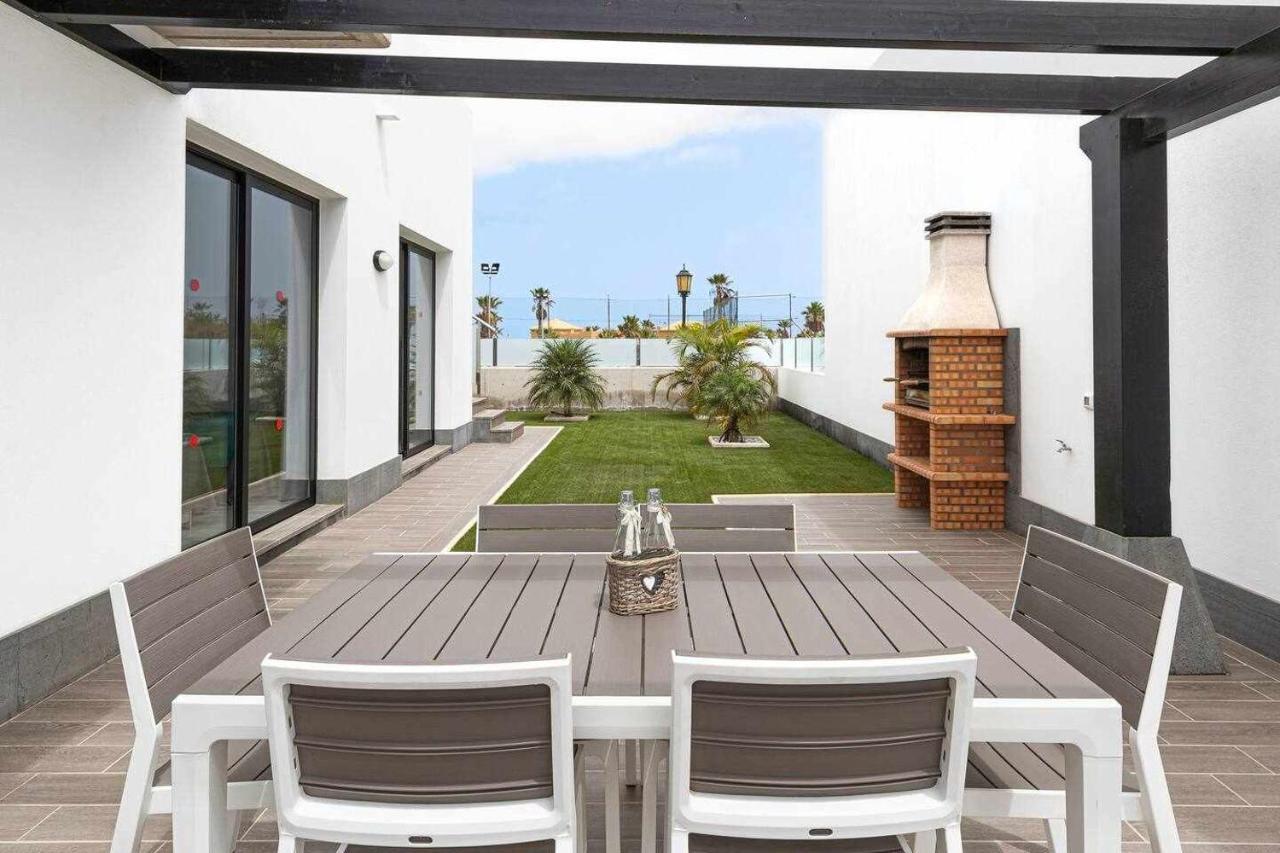 Seven Dreams Villas Corralejo Exterior photo